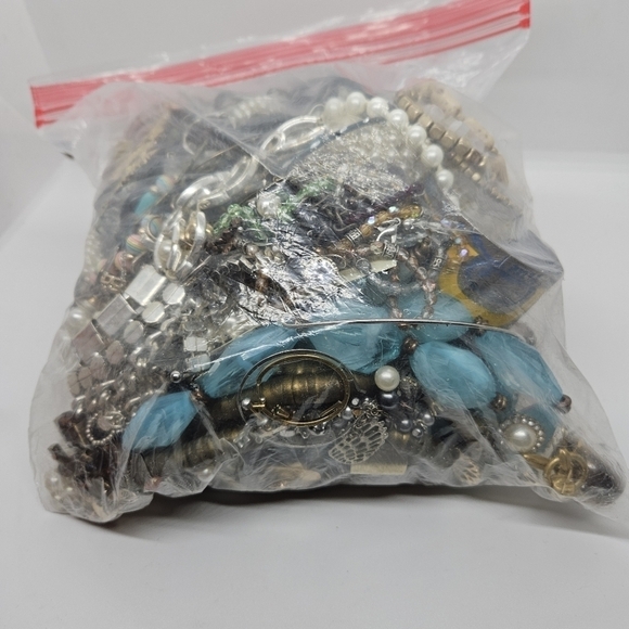 4.3 lb DIY repurpose upcycle crafting jewelry lot DO NOT BUNDLE - Picture 3 of 5